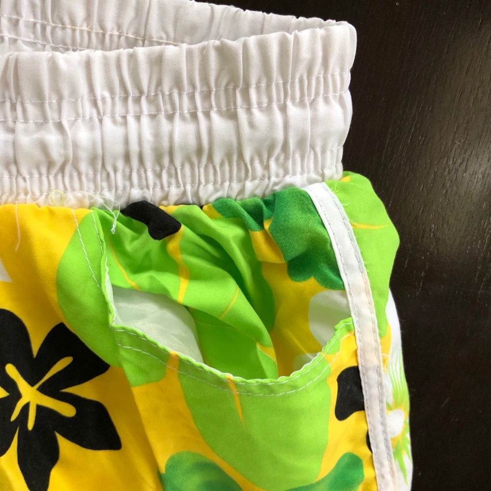 New Italian Girl’s Dri-Fit Athletic Floral Shorts - Picture 5 of 16